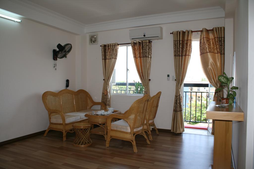 Nhiet Doi Hotel Tuy Hoa Extérieur photo