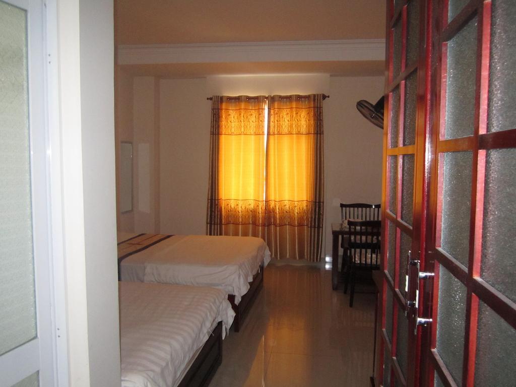Nhiet Doi Hotel Tuy Hoa Chambre photo