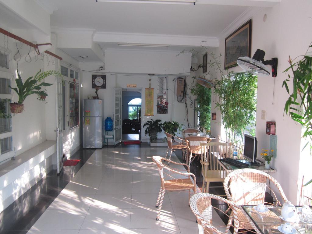 Nhiet Doi Hotel Tuy Hoa Extérieur photo